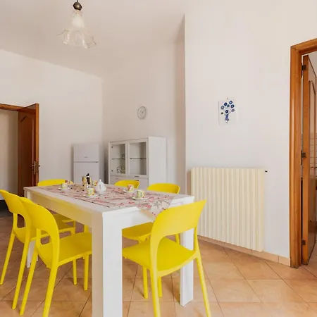 Casa Lilli 11 Posti * Santa Maria al Bagno